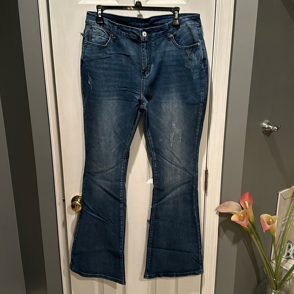 Brand new jeans from Amazon boot cut flare - Picture 1 of 5